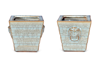 官窯粉青釉鋪首斗方盅